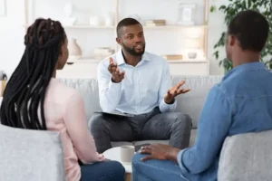 Role of Therapists in Couples Therapy