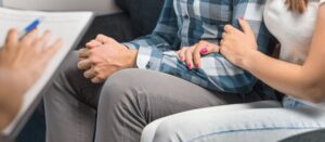 A Comprehensive Guide to Relationship Counseling: It's Importance And Limitations